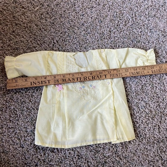 Vintage 50’s Infant Baby Kimono Gown Shirt Embroider Stitch Cute Flowers! Yellow - Picture 5 of 5